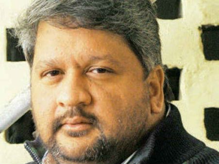 આદર્શ શાસ્ત્રી 