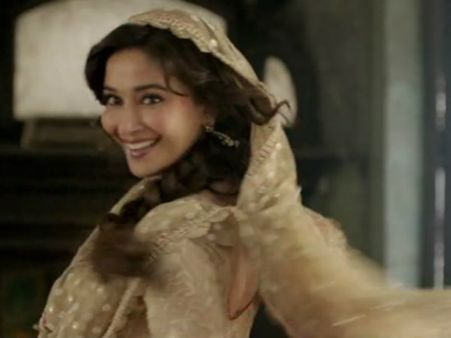 ડેઢ ઇશ્કિયાની તસવીરી ઝલક ડેઢ ઇશ્કિયાની તસવીરી ઝલક