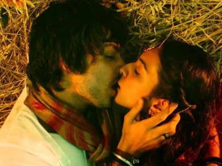 ઇમોશન્સ-રોમાંસ