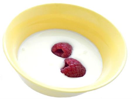 દહી અને ફળ