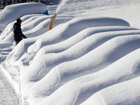 સ્વિત્ઝરલેન્ડમાં સર્વત્ર બરફ