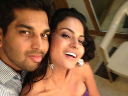 વીણા-પ્રશાંતની તસવીરો