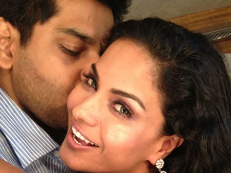 વીણા-પ્રશાંતની તસવીરો