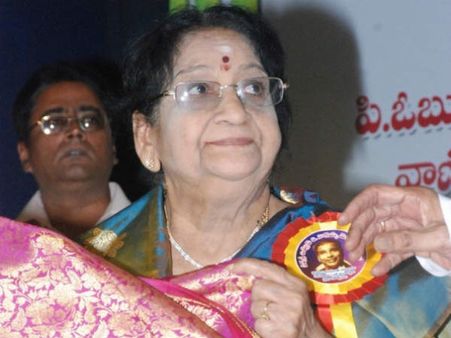 અંજલિ દેવી