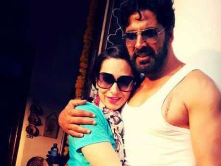 Pics : ગબ્બર ખુશ હુઆ, કરિશ્માને મળ્યું આયટમ સૉંગ