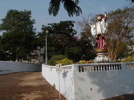 મપુસાની એક સ્ટ્રીટ