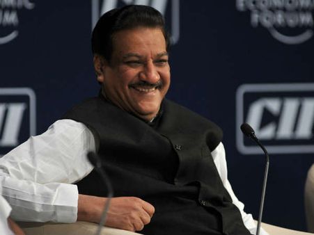 પૃથ્વી રાજ ચૌહાણ, મહારાષ્ટ્ર પૃથ્વી રાજ ચૌહાણ, મહારાષ્ટ્ર