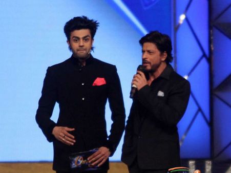 મીડિયા સાથે ચર્ચા