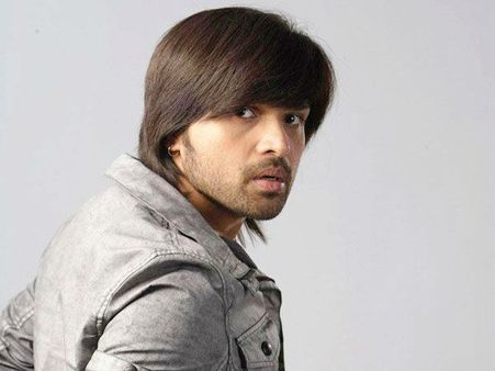 મેમાં રિલીઝ