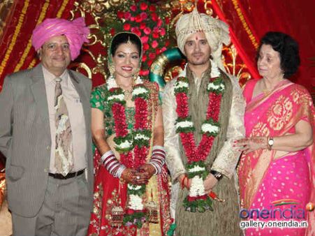 અમિતા પાઠક-રાઘવ સચ્ચર