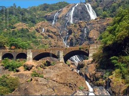 દૂધસાગર ઝરણું