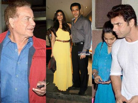 Pics : જય હોના સ્પેશિયલ સ્ક્રીનિંગમાં ઉમટ્યો સલમાન પરિવાર