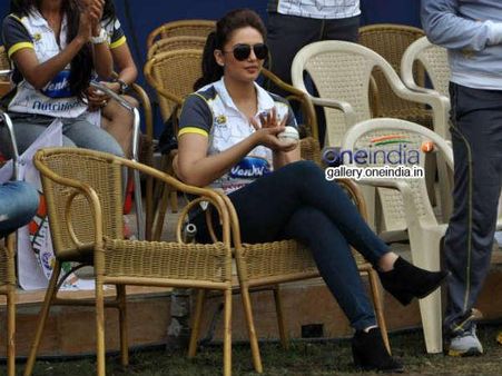 હુમા કુરૈશી હુમા કુરૈશી