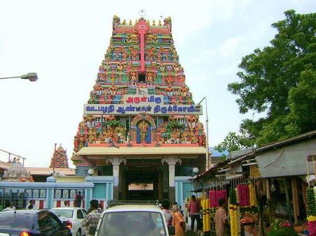 વડાપાલાની મુરુગન મંદિર