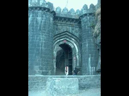 કિલ્લાનો પ્રવેશ દ્વાર