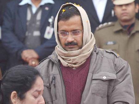 સોમનાથ ભારતી વિવાદ બાદ ‘આપ'ની છબી ખરડાઇ?