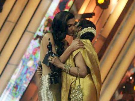 રેખા-દીપિકા રેખા-દીપિકા