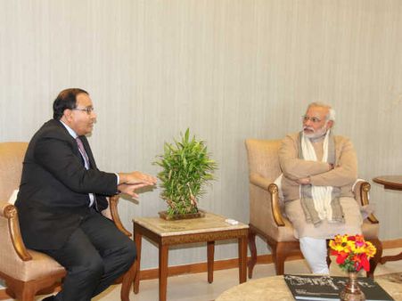 નરેન્દ્ર મોદી સિંગાપોરના ડેલીગેશનને મળ્યા