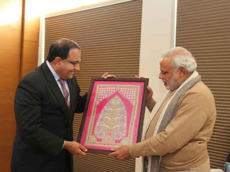 નરેન્દ્ર મોદી સિંગાપોરના ડેલીગેશનને મળ્યા
