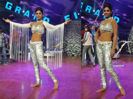 રોમાંચિત શિલ્પા