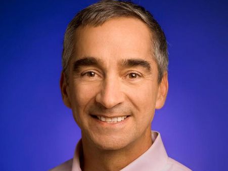 પેટ્રિક પિશેટ વરિષ્ઠ ઉપાધ્યક્ષ અને મુખ્ય નાણાકિય અધિકારી 