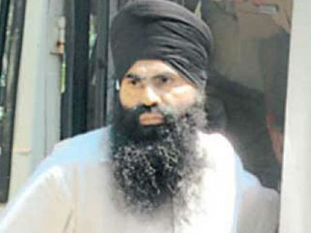 આતંકવાદી ભુલ્લરની ફાંસી પર સુપ્રીમ કોર્ટની હાલ પુરતી મનાઇ