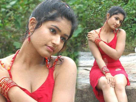 સાઉથની સુંદરીઓના હૉટ એક્સપ્રેશન્સ