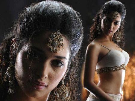 સાઉથની સુંદરીઓના હૉટ એક્સપ્રેશન્સ