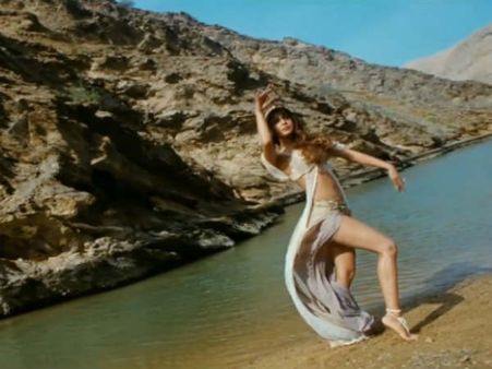 ગુન્ડેની તસવીરી ઝલક ગુન્ડેની તસવીરી ઝલક