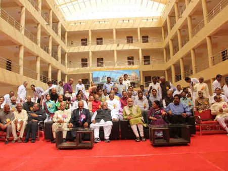 મોદીના હસ્તે શિવાર્પણ વિધિ અને પુજન વિધિ