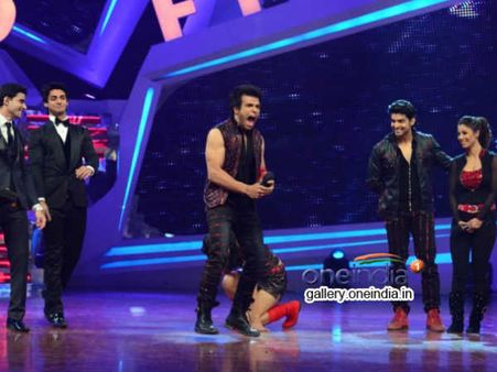 વિજેતા બન્યાં ઋત્વિક-આશા