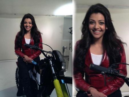 હસીનાઓની બાઇક સવારી