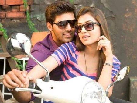 હસીનાઓની બાઇક સવારી