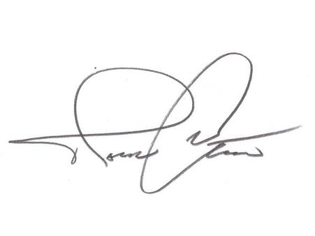 હસ્તાક્ષર લખાણ કરતા મોટું