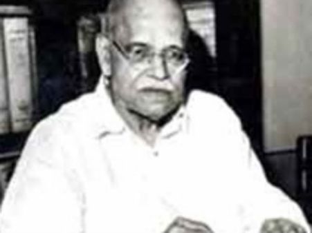 ડો. પાંડુરંગ વમન કાણે(1880-1972)