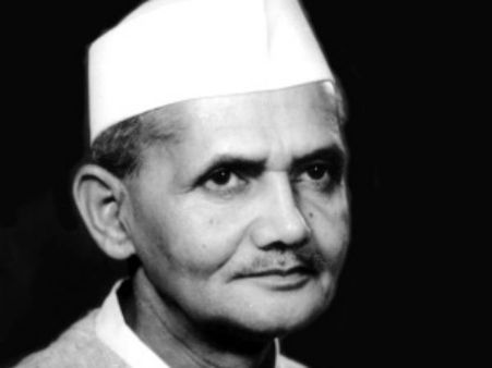 લાલ બહાદર શાસ્ત્રી(1904-1966) 