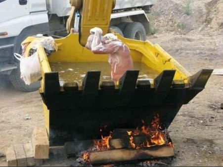 ગરમ પાણીમાં સ્નાન 