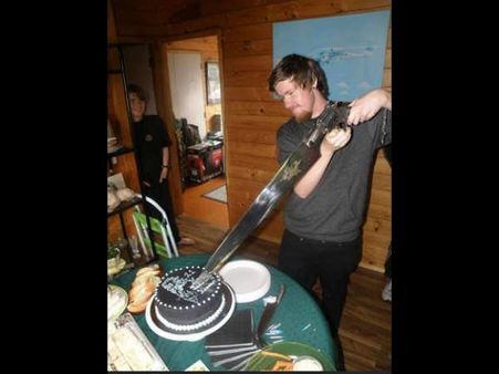 હેપ્પી બર્થડે ભાઇ, જરા સંભાળીને 