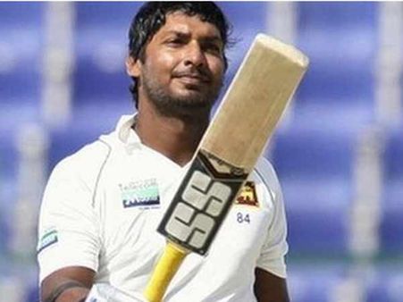 ટેસ્ટ મેચમાં 400 રન કરનાર સંગાકારા ચોથો ખેલાડી