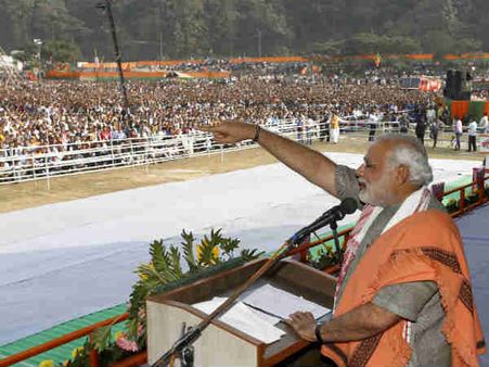 'સરદાર પટેલ તમારા માટે નેતા હશે અમારા માટે રાષ્ટ્રનેતા છે'