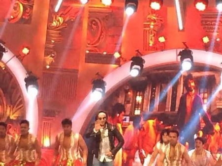 ઝી સિને ઍવૉર્ડ્સ ફંક્શન