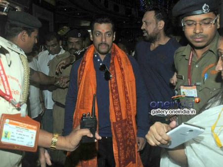 ગણેશ ભક્ત સલમાન