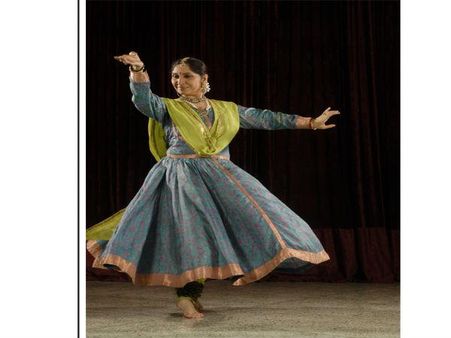 પોઝ અને પરફેક્શન