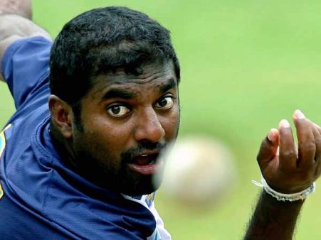 મુથૈયા મુરલીધરન(બોલર)