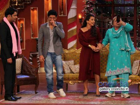 દાદી દારૂ પીશે દાદી દારૂ પીશે