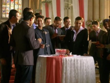 હૉલીડે ફિલ્મમાં ફરી સોનાક્ષય