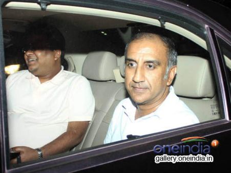 ગુન્ડે ફિલ્મ સ્પેશિયલ સ્ક્રીનિંગ ગુન્ડે ફિલ્મ સ્પેશિયલ સ્ક્રીનિંગ