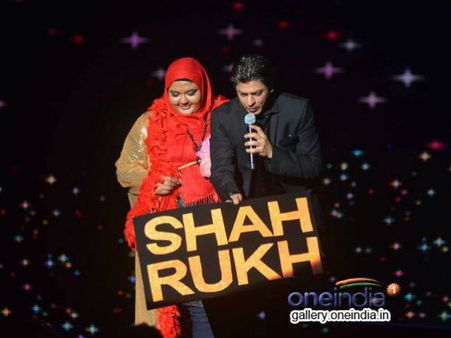 ફૅન સાથે શાહરુખ