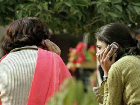 મોંધી બની શકે છે મોબાઇલ વાતચીત કરવી