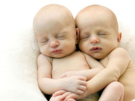 શું એક છોકરો અને એક છોકરી આઇડેન્ડટીકલ ટ્વીન્સ થઇ શકે છે? શું એક છોકરો અને એક છોકરી આઇડેન્ડટીકલ ટ્વીન્સ થઇ શકે છે?